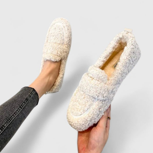 Solenne™ Papuče | Elegancija u Domu s Udobnim Komforom