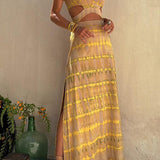 Bianca – Haljina s Dubokim Izrezom i Odvažnim Dizajnom